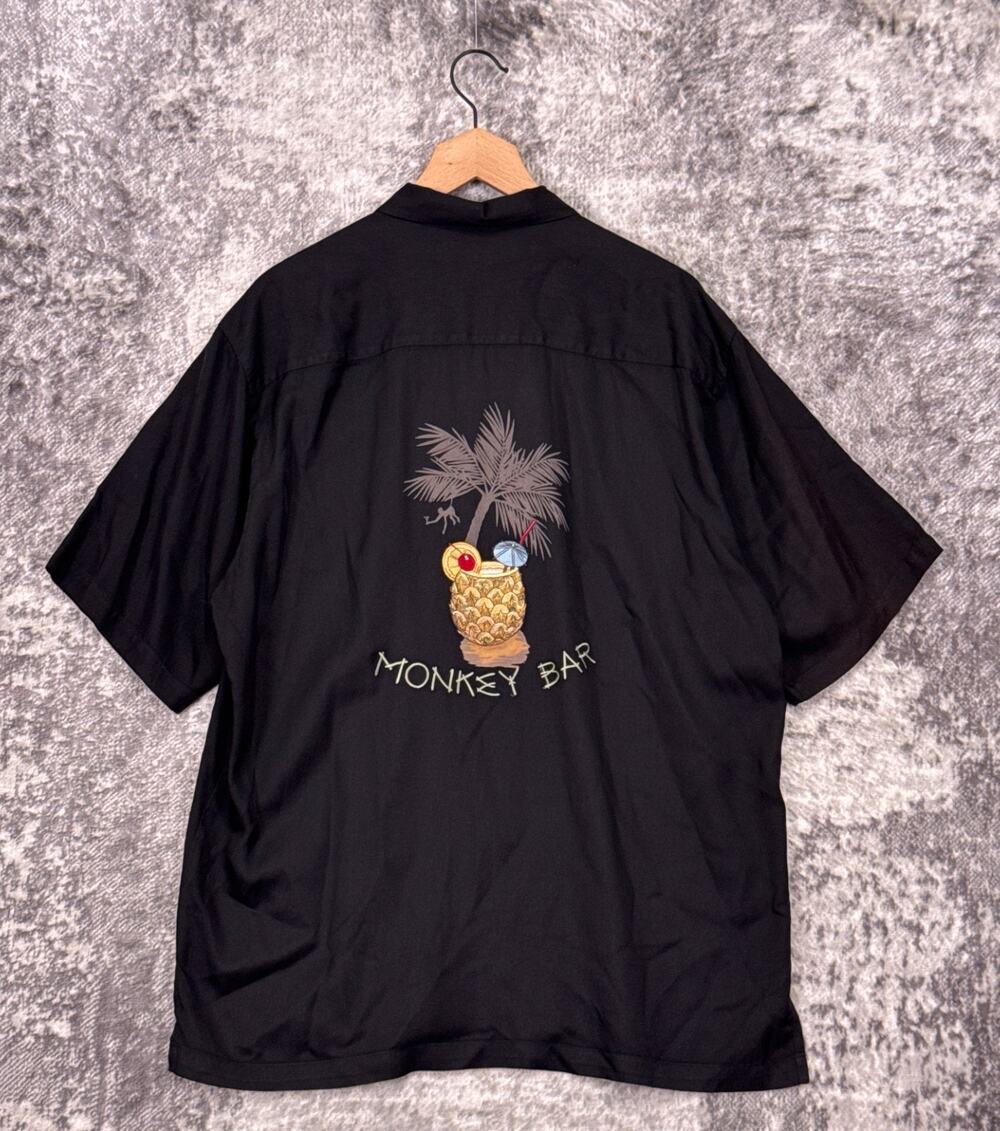 Tori Richard Shirt Large Mens Monkey Bar Pineapple Colada Embroidered Silk